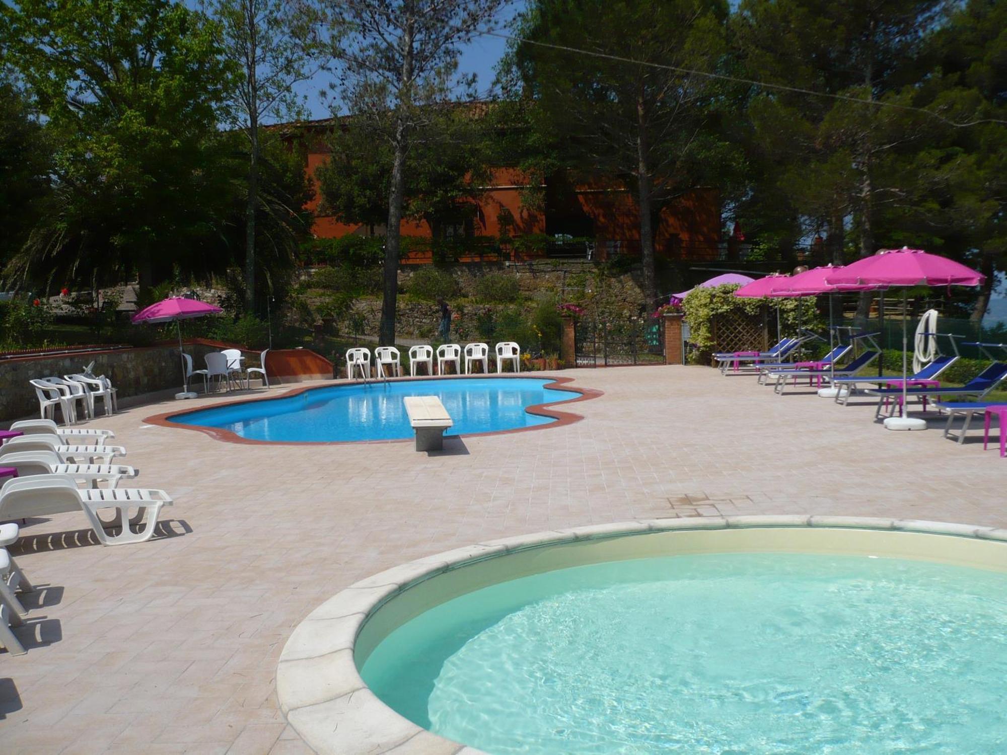 קסטלינה מריטימה Hotel Il Poggetto מראה חיצוני תמונה