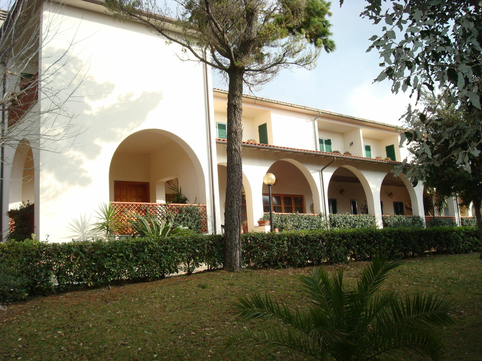 קסטלינה מריטימה Hotel Il Poggetto מראה חיצוני תמונה
