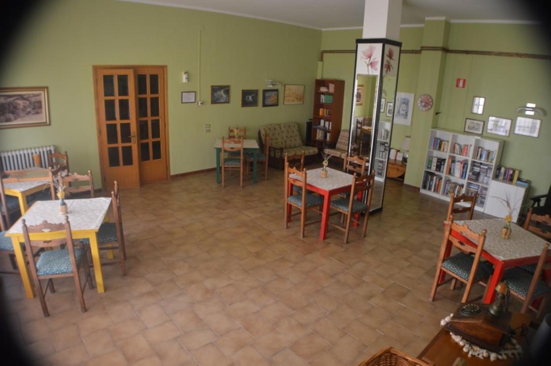 קסטלינה מריטימה Hotel Il Poggetto מראה חיצוני תמונה